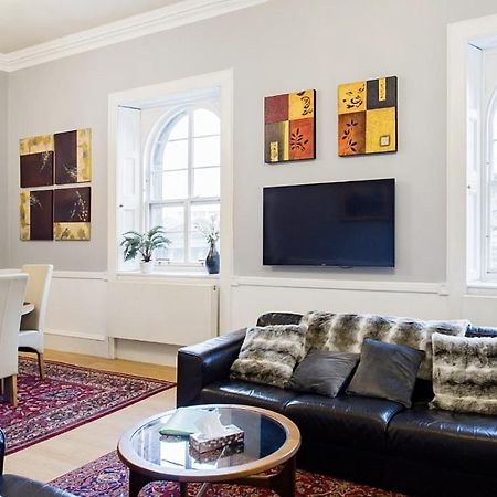 Royal Mile Apartments Edimburgo Esterno foto