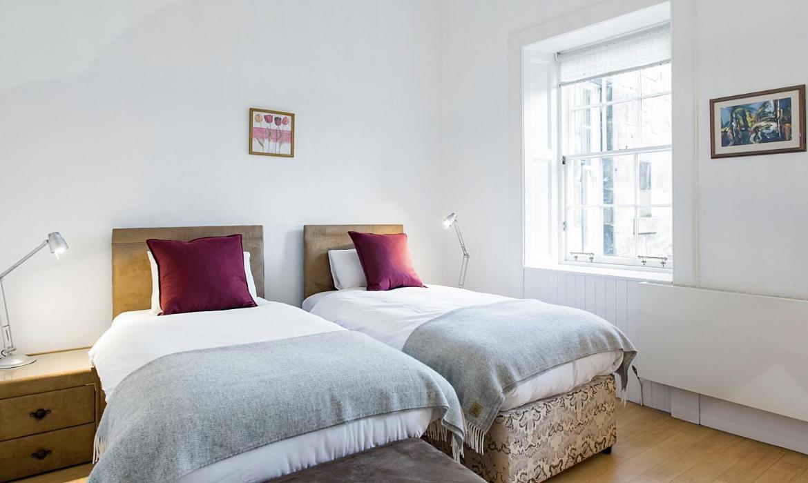 Royal Mile Apartments Edimburgo Esterno foto